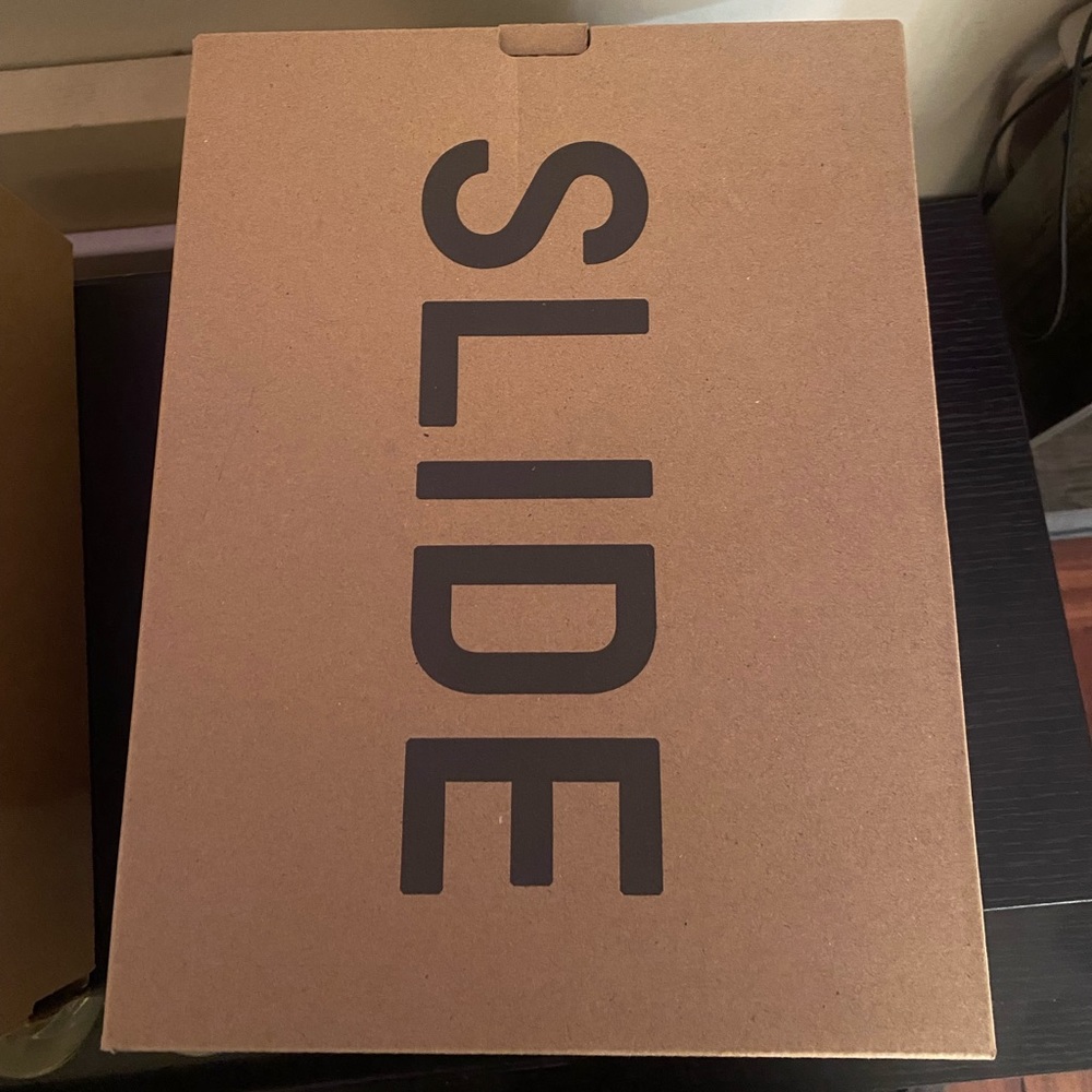 Yeezy Slide BOX ONLY